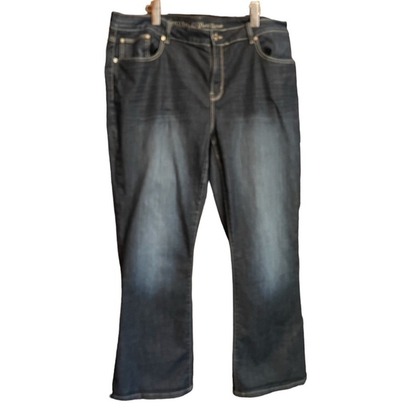 Buffalo David Bitton Denim - Buffalo David Bitton Women’s Denim Jeans - Size 18 - Felow Bootcut-Stretch